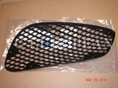 Mercedes-Benz W212 E-Class Genuine Front Bumper Right Mesh Grille E350 E550 NEW