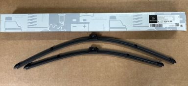 Mercedes-Benz CLA-Class A-Class Genuine Front Window Wiper Blade Set NEW