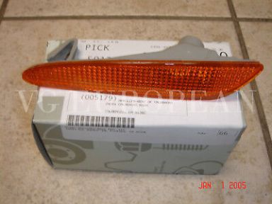 Mercedes-Benz W211 E-Class Genuine L.& R. Side Marker In Bumper Turn Signals