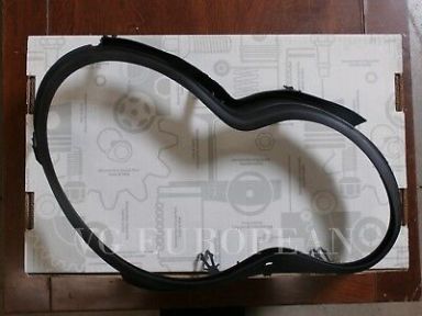 Mercedes-Benz W203 C-Class Genuine Right Headlight Seal Ring Bezel C230 C240 C32