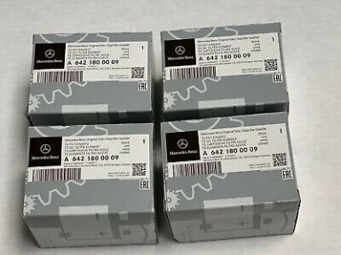 4 x Mercedes-Benz Genuine Sprinter E ML GL-Class Engine Oil Filter Kit NEW