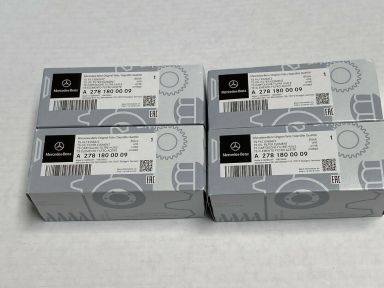 4 x Mercedes Benz Genuine C CL CLA E CLS ML GLE S SL SLK Engine Oil Filter Kit