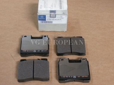 NEW Mercedes-Benz CL500 S420 S320 S500 GENUINE Front Brake Pad Set 005420052041