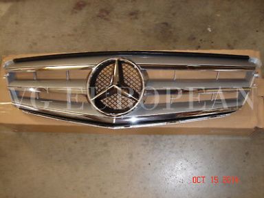 Mercedes-Benz C-Class W204 Genuine Front Hood Grille C300 C350 C250 NEW