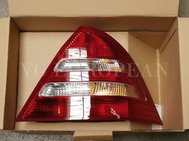 Mercedes-Benz W203 C-Class Genuine Right Tail Light Rear Lamp C230 C240 C280 NEW