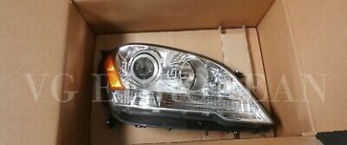 Mercedes-Benz ML-Class Genuine Halogen Right Headlight Headlamp NEW 2009-2011