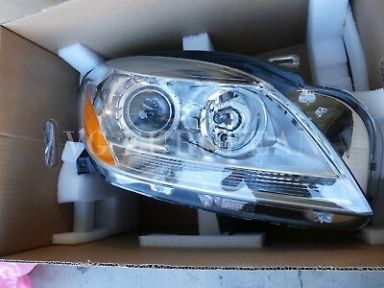 Mercedes-Benz ML-Class Genuine Halogen Right Headlight Headlamp NEW 2012-2014