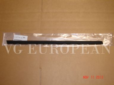 BMW E70 X5 Genuine Left Rear Door Center Molding, Black NEW 3.0si 4.8 50ix 35ix